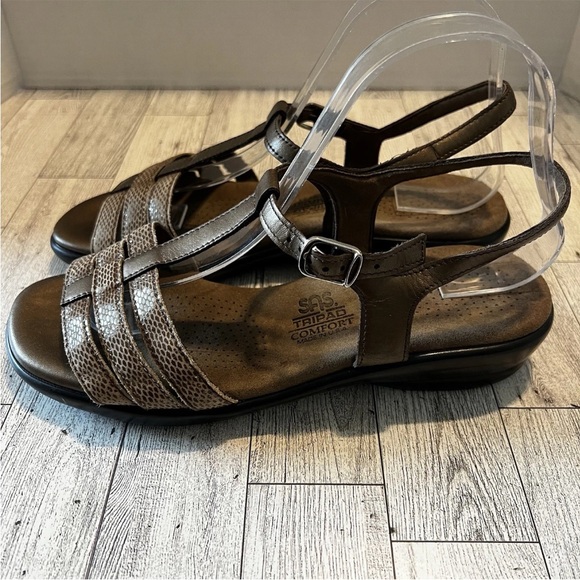 SAS Tripad Comfort Capri Bronze Leather Snake Print  T-Strap Sandals Shoes 8.5M - Picture 5 of 8